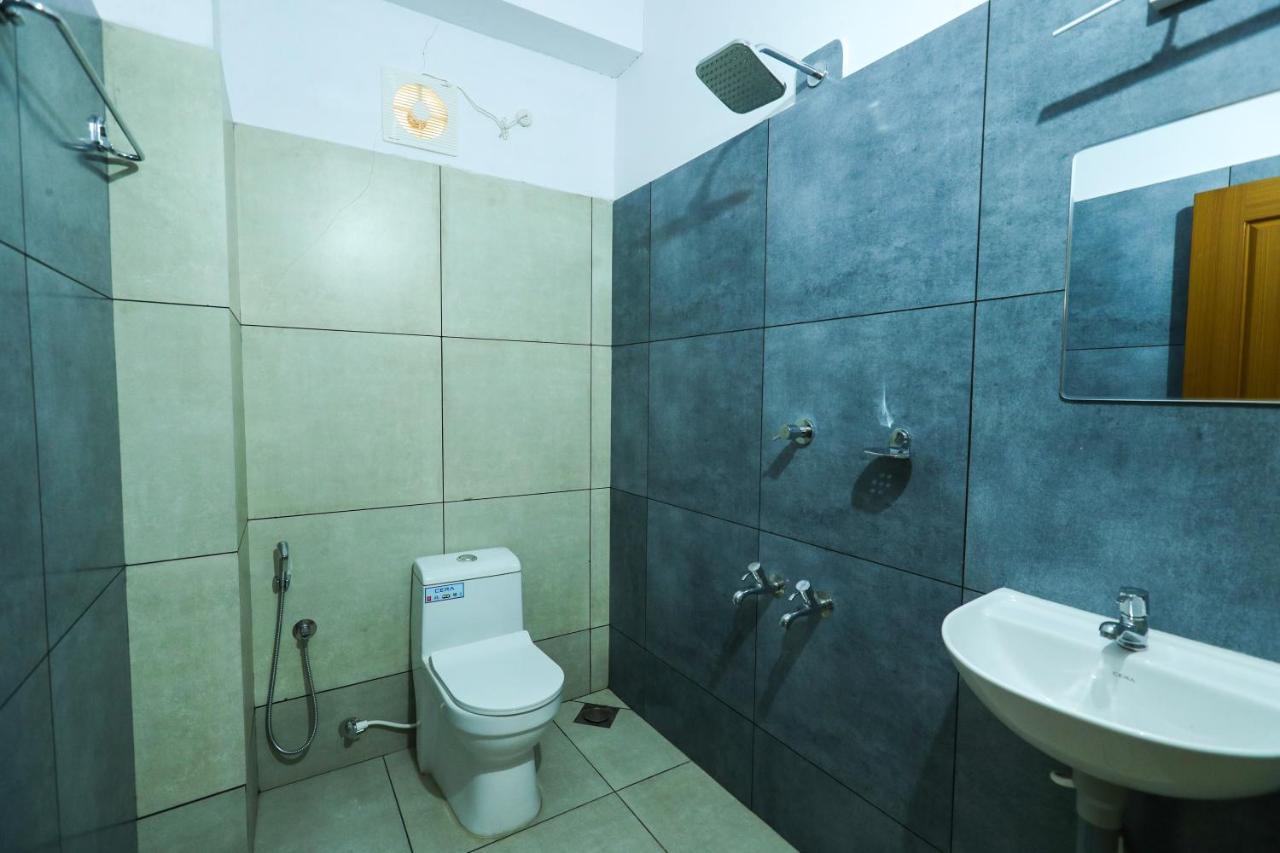 Aldora Airport Residency Hotel Nedumbassery Luaran gambar