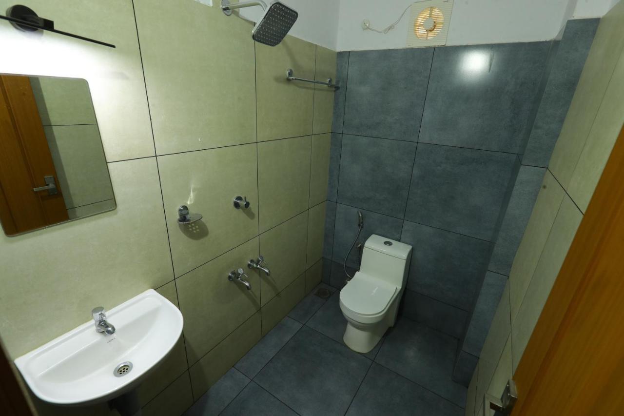 Aldora Airport Residency Hotel Nedumbassery Luaran gambar